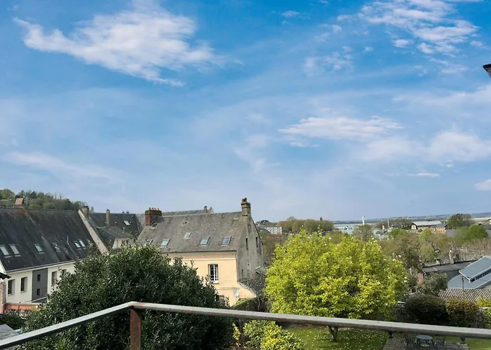 Apartment The Boat Terrace Retreat 2 Guests